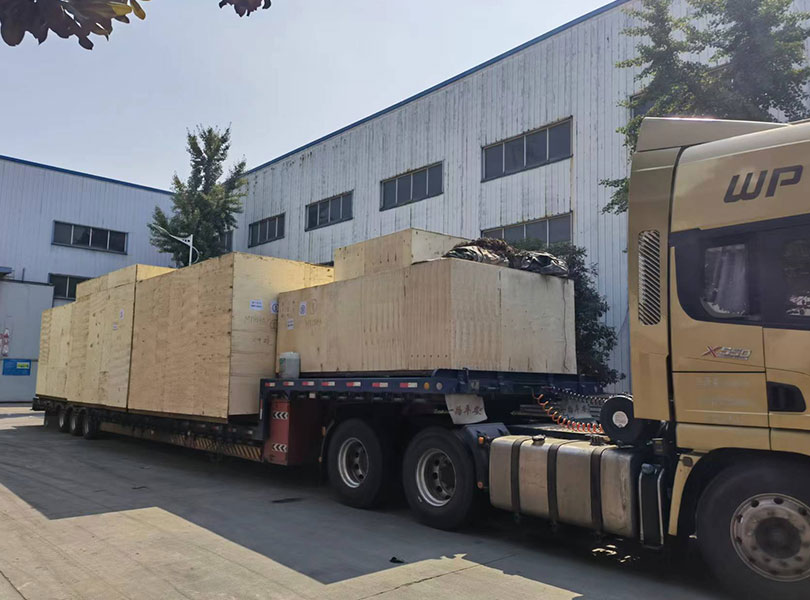 俄羅斯發(fā)貨-碳酸飲料灌裝生產(chǎn)線1 俄羅斯發(fā)貨-碳酸飲料灌裝生產(chǎn)線1